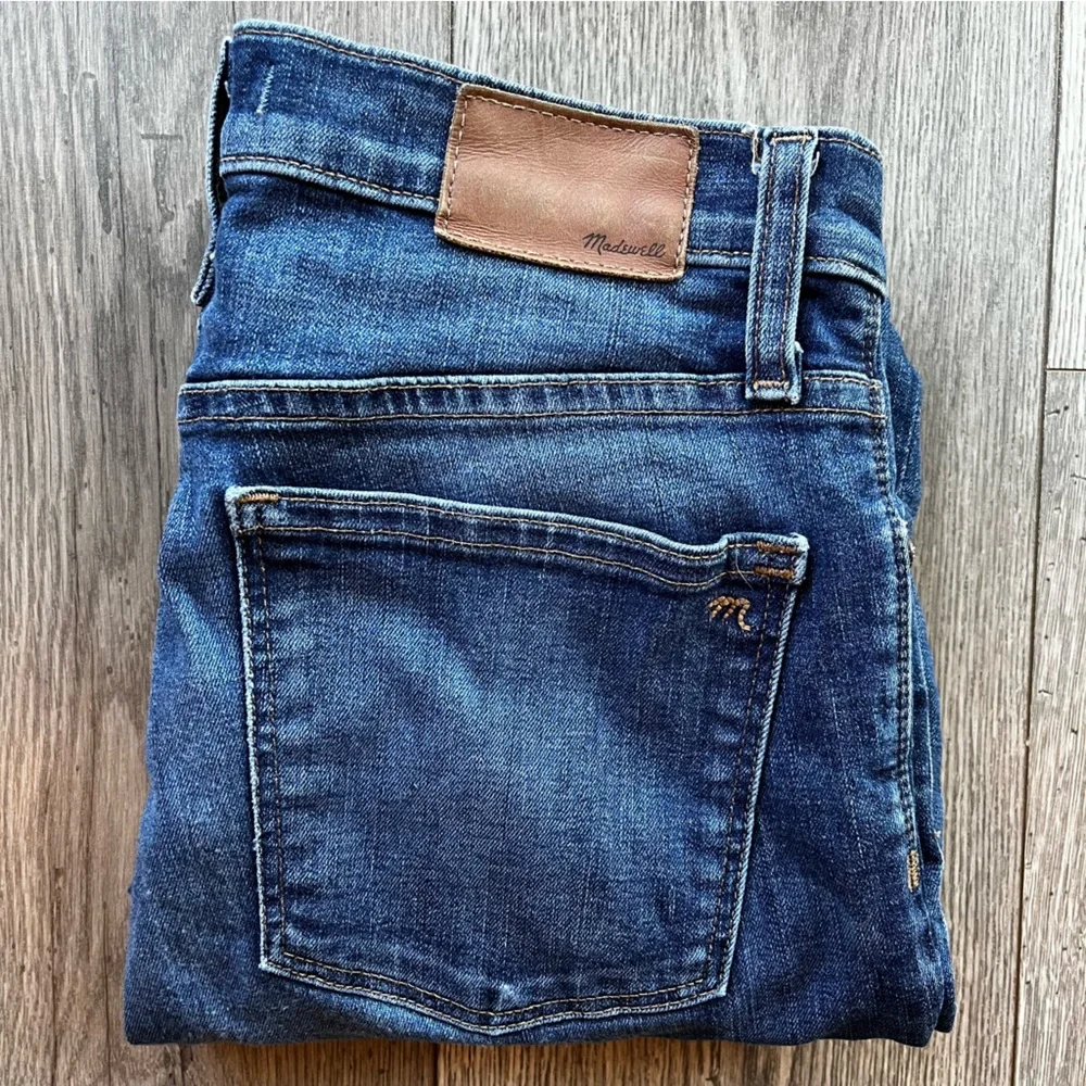 Madewell Women’s Distressed 9” High Rise Skinny Jeans Dark Medium Wash Size 28